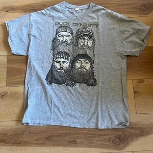 Duck dynasty tee